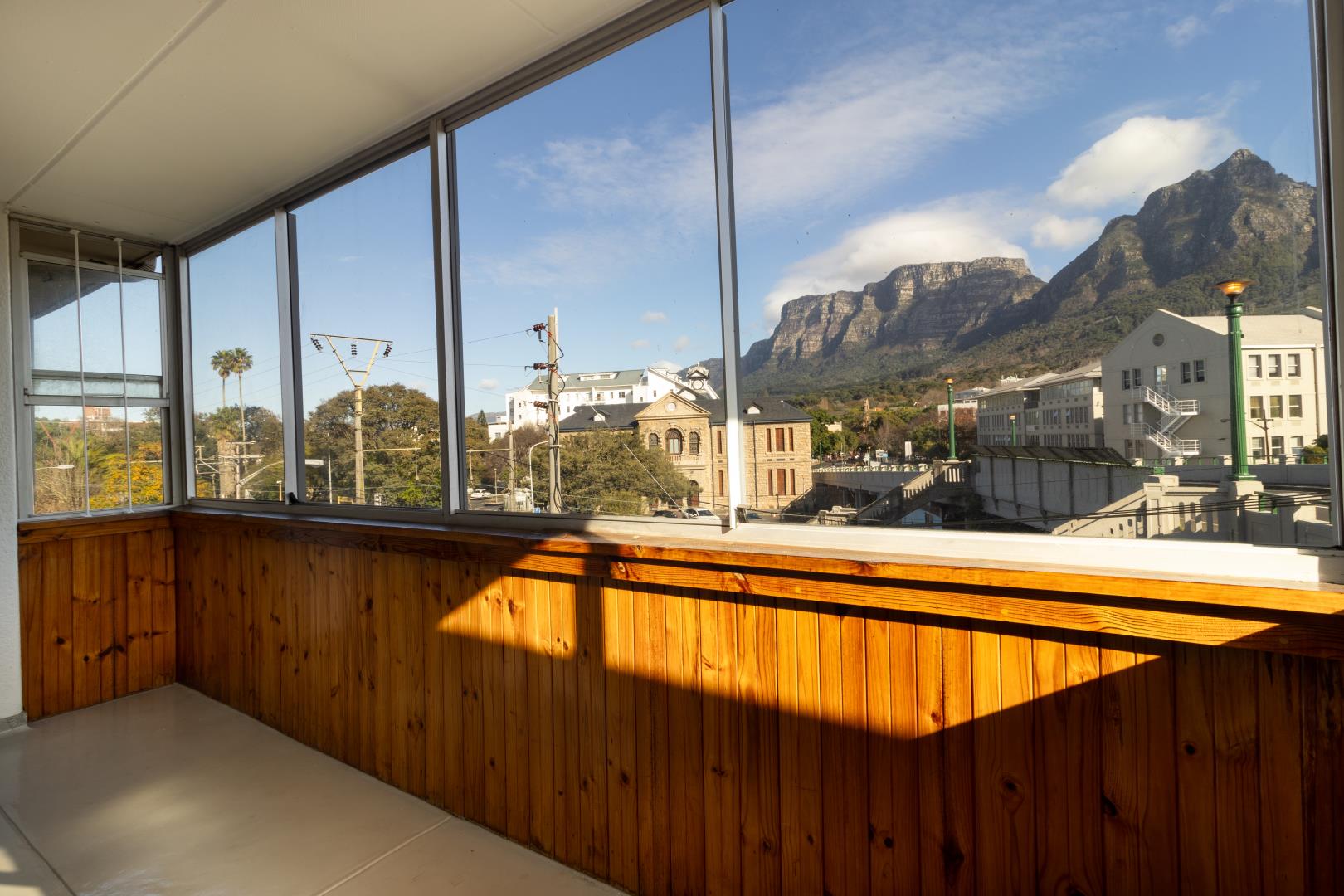 0.5 Bedroom Apartment for Sale - Western Cape
