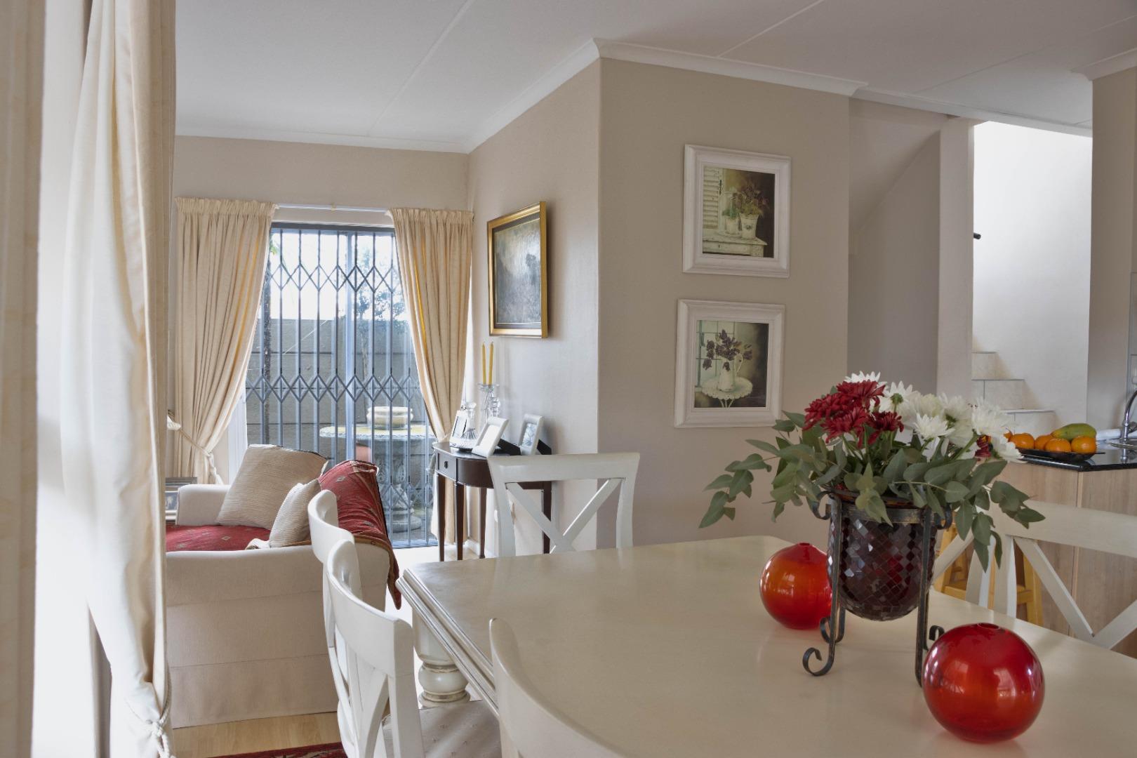 717045_No5_Sterling_village-23.jpg