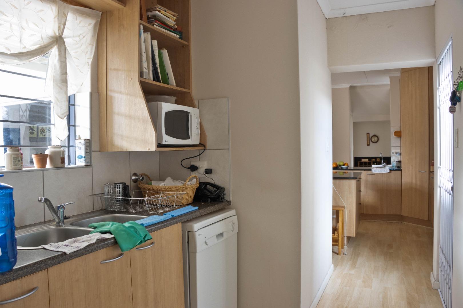 717045_No5_Sterling_village-25.jpg