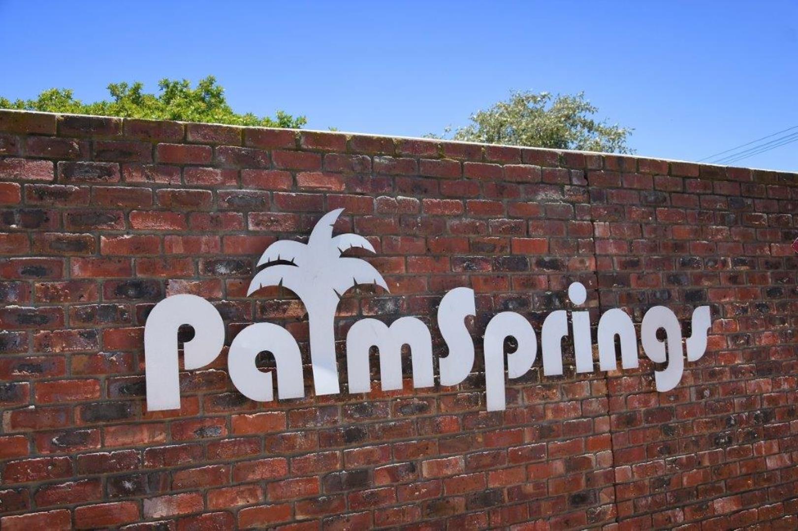 730335_Palm_Springs_Sign.jpg